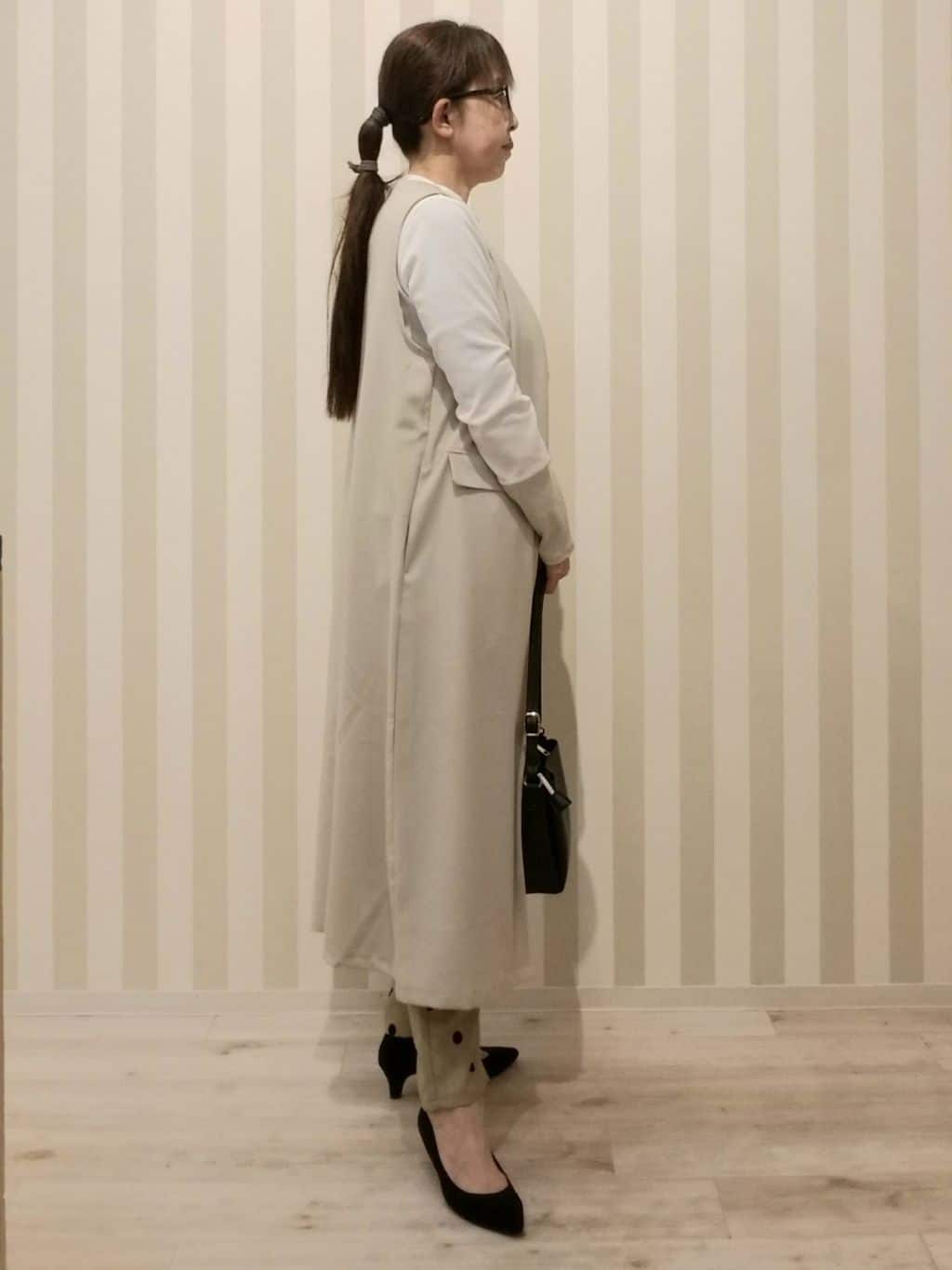 nonaさんの「SHOO･LA･RUE｜◆3層ヨコナガショルダーバッグ」を使ったコーディネート