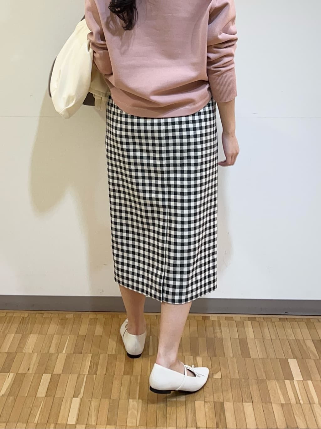 アイナさんの「UNTITLED｜」を使ったコーディネート