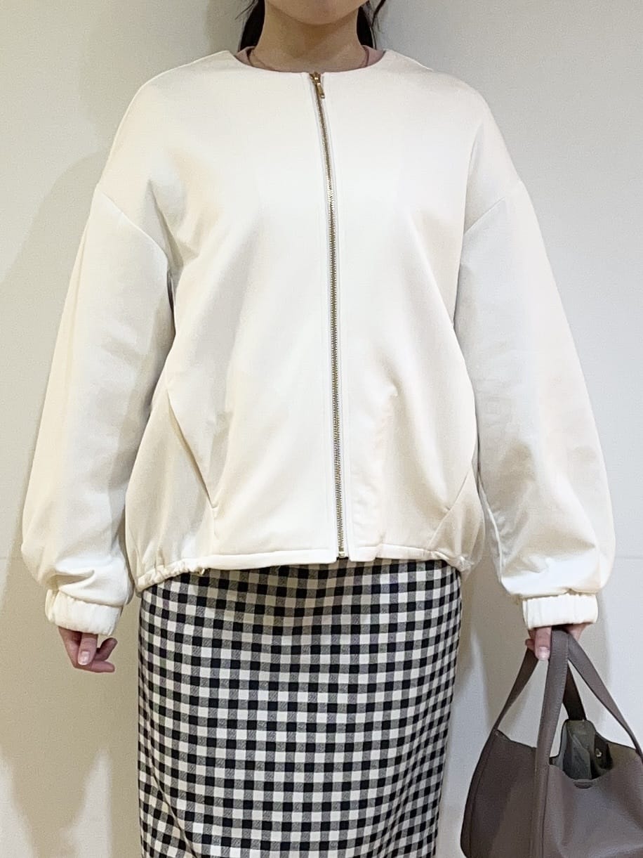 アイナさんの「UNTITLED｜」を使ったコーディネート