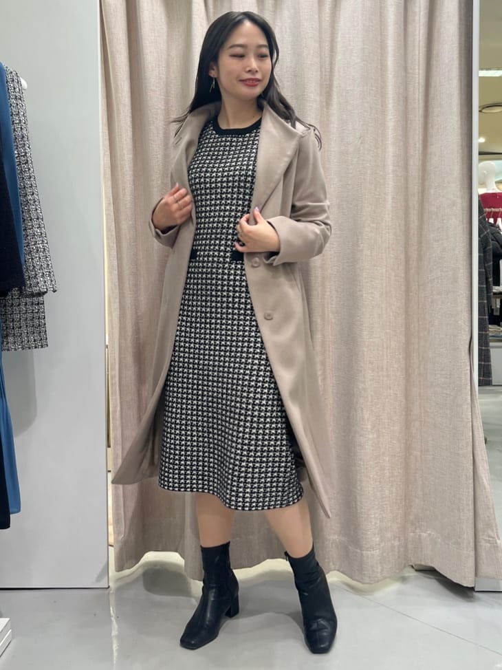 Saekoさんの「COUP DE CHANCE｜【カシミヤ混／日本製】Iラインスタンドウィングカラーコート」を使ったコーディネート