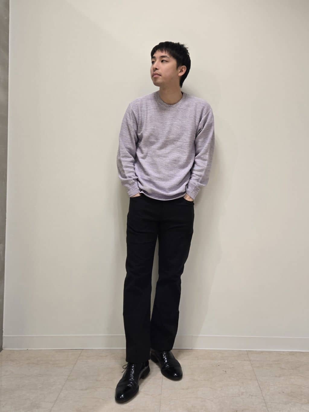 白木駆さんの「TAKEO KIKUCHI｜【Made in JAPAN】播州織 ストレッチ パンツ」を使ったコーディネート