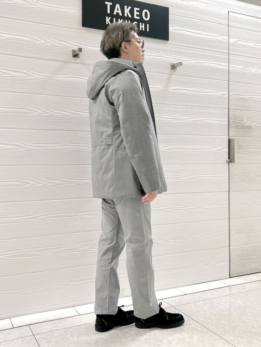 すーさんの「TAKEO KIKUCHI｜【Made in JAPAN】播州織 ストレッチ パンツ」を使ったコーディネート