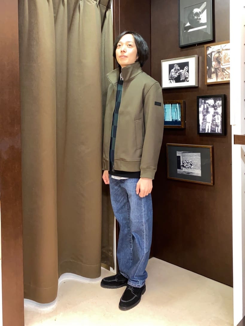コバヤシさんの「TAKEO KIKUCHI｜【モンスターストレッチ】日本製 ウォッシュド デニムパンツ」を使ったコーディネート