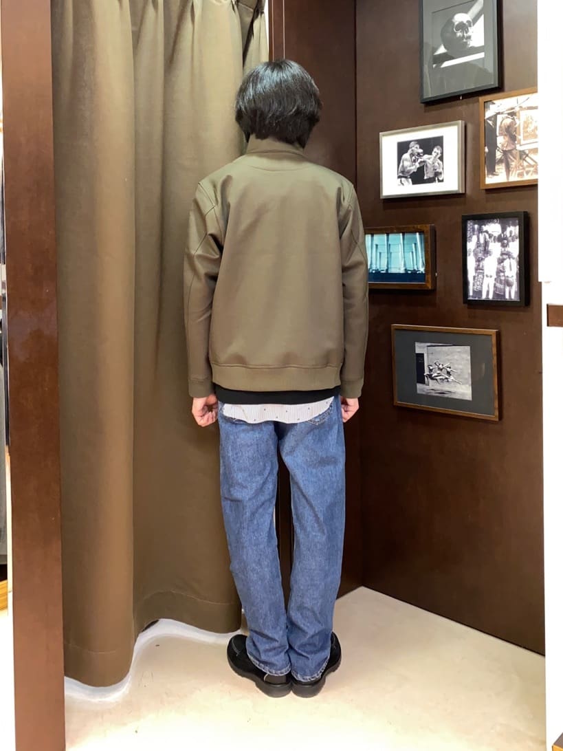 コバヤシさんの「TAKEO KIKUCHI｜【モンスターストレッチ】日本製 ウォッシュド デニムパンツ」を使ったコーディネート