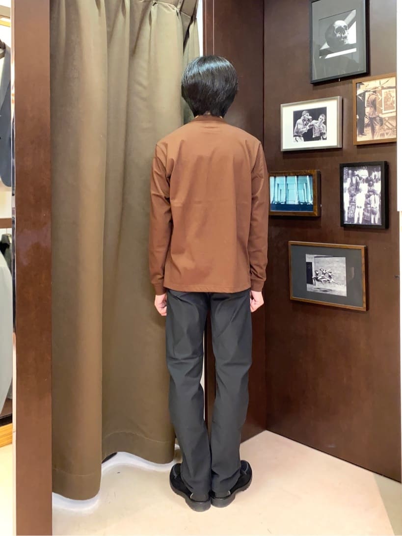 コバヤシさんの「TAKEO KIKUCHI｜【Made in JAPAN】播州織 ストレッチ パンツ」を使ったコーディネート