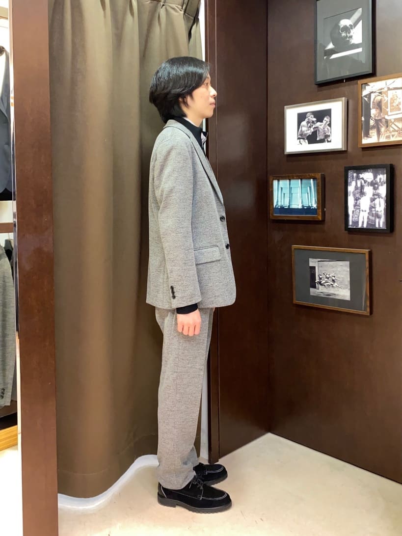 コバヤシさんの「TAKEO KIKUCHI｜ハットモチーフ ジャカード ストライプ シャツ」を使ったコーディネート