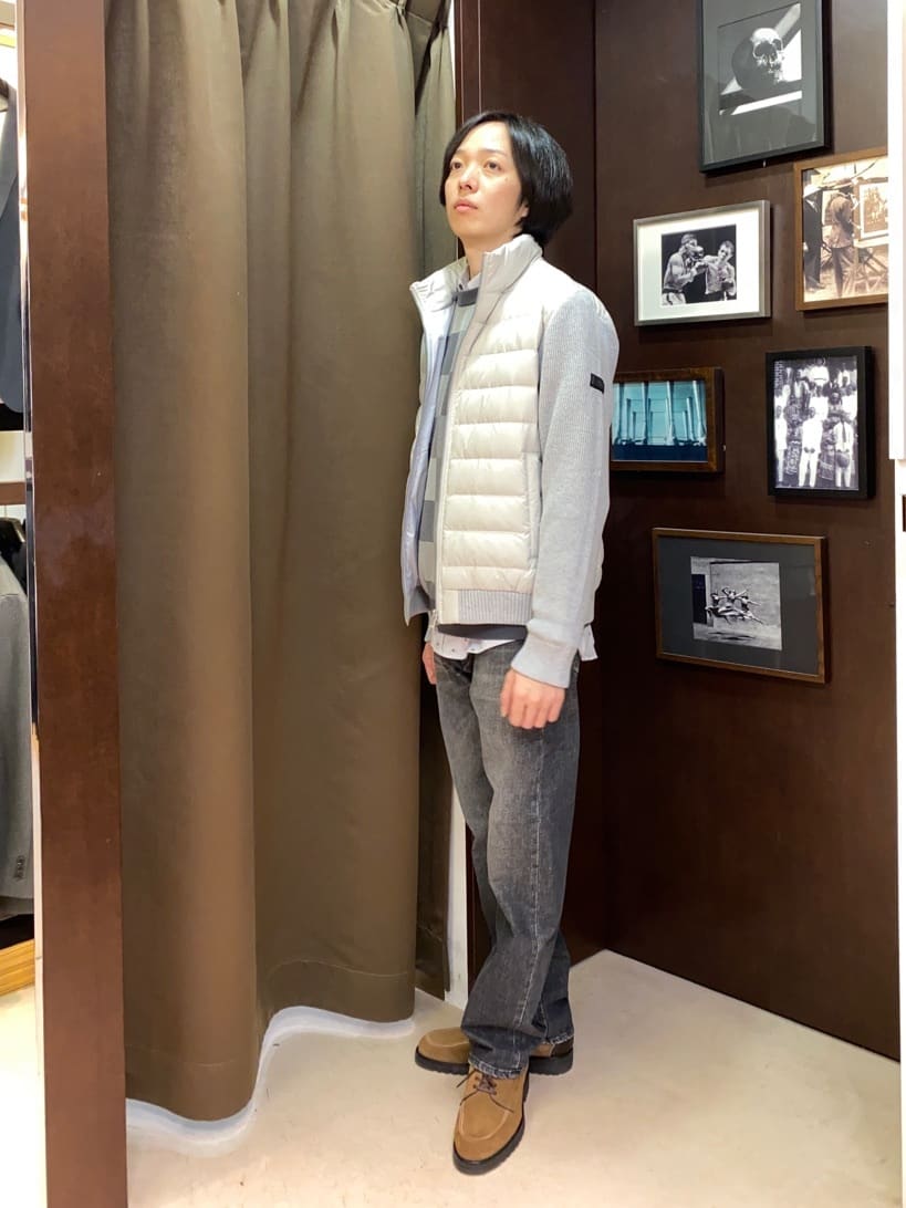 コバヤシさんの「TAKEO KIKUCHI｜ハットモチーフ ジャカード ストライプ シャツ」を使ったコーディネート
