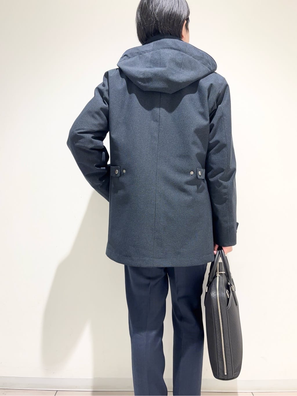 及川さんの「TAKEO KIKUCHI｜【Three by Three】シャイニーシャークピンヘッド スーツ/3ピース対応可」を使ったコーディネート