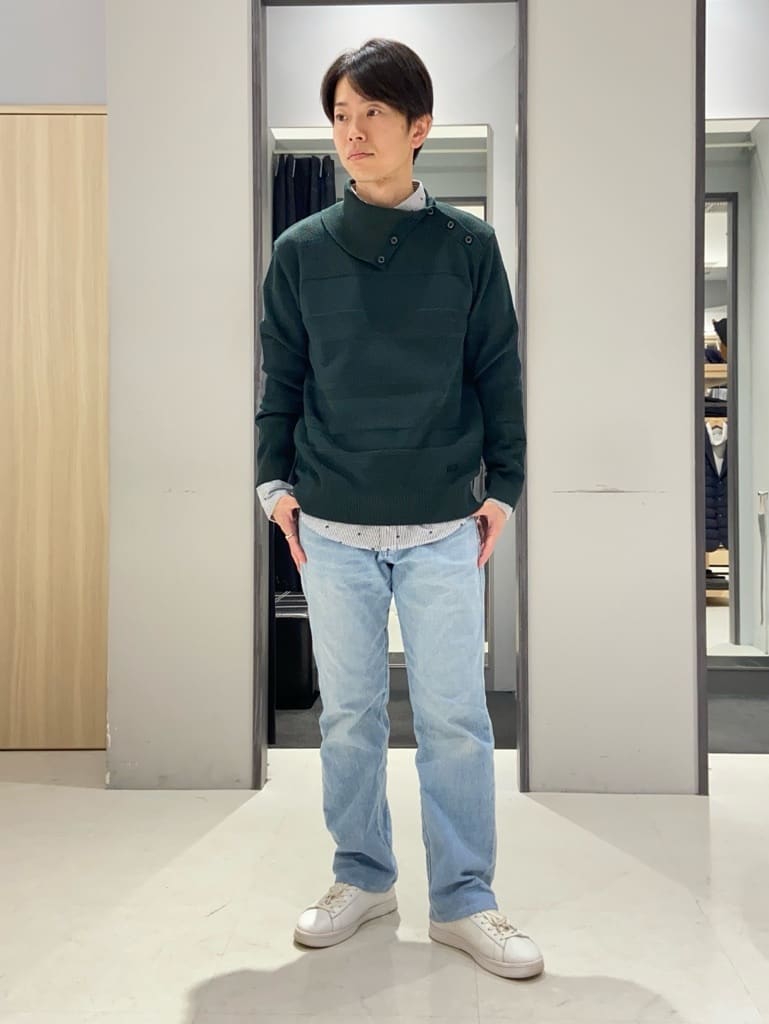 わいずみさんの「TAKEO KIKUCHI｜【ウールカシミヤブレンド】ビーバー調 スタンドカラー コート」を使ったコーディネート