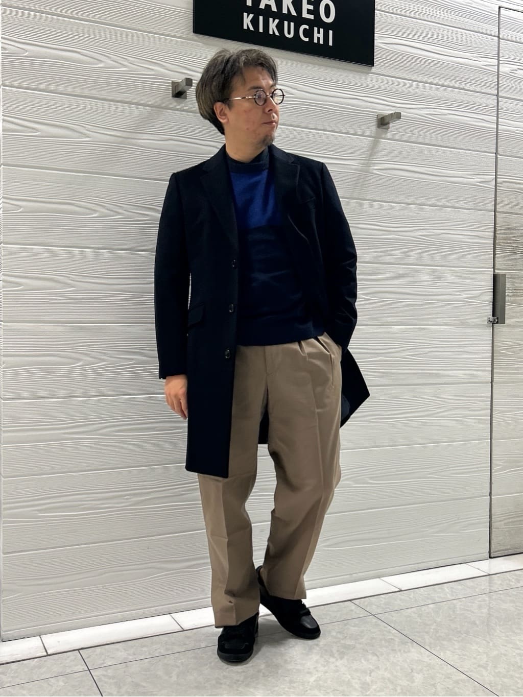 すーさんの「TAKEO KIKUCHI｜ウールカシミヤブレンド チェスターコート」を使ったコーディネート