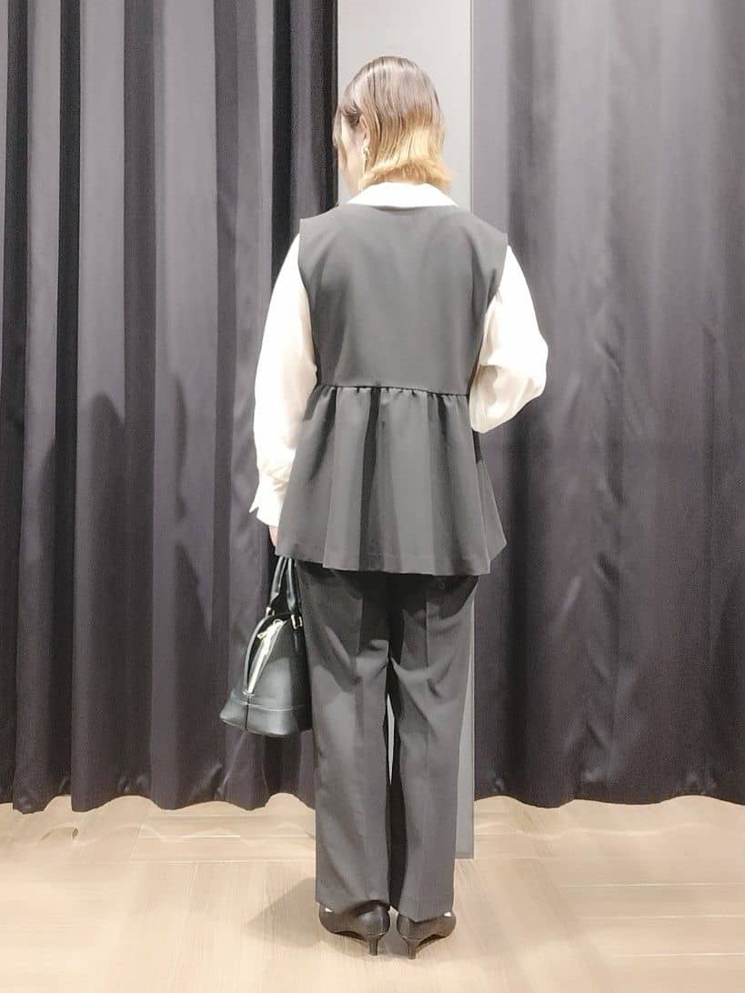 naoさんの「THE SHOP TK｜◆【汚れ防止／シワになりにくい／セレモニー／通勤】ダブルクロスワイドパンツ／洗える／サスティナブル」を使ったコーディネート