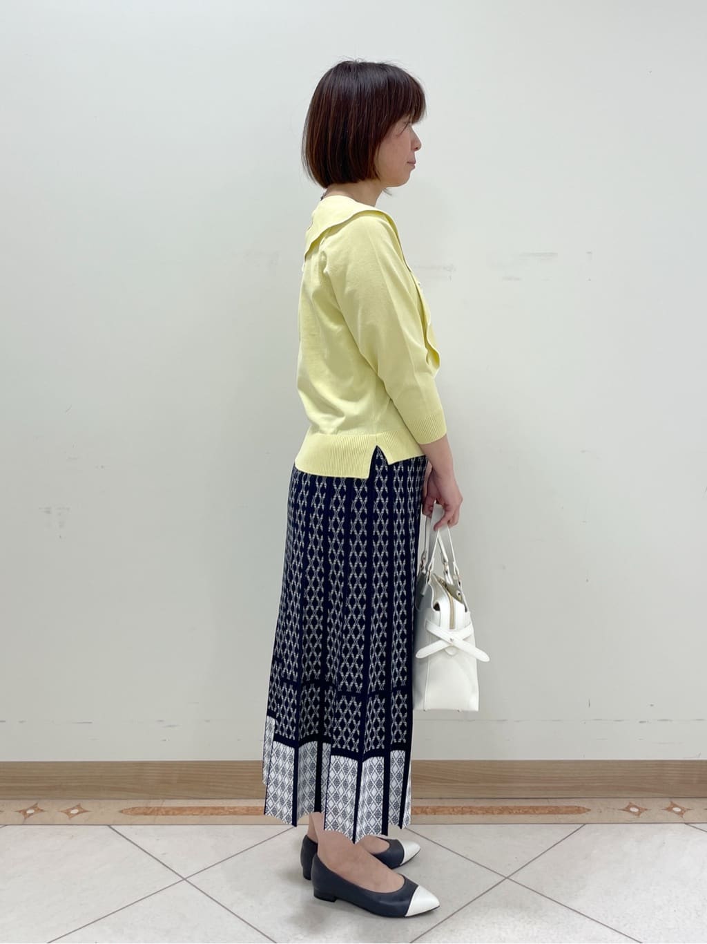 hanaさんの「Reflect｜◆ラッフルフリルプルオーバーニット」を使ったコーディネート