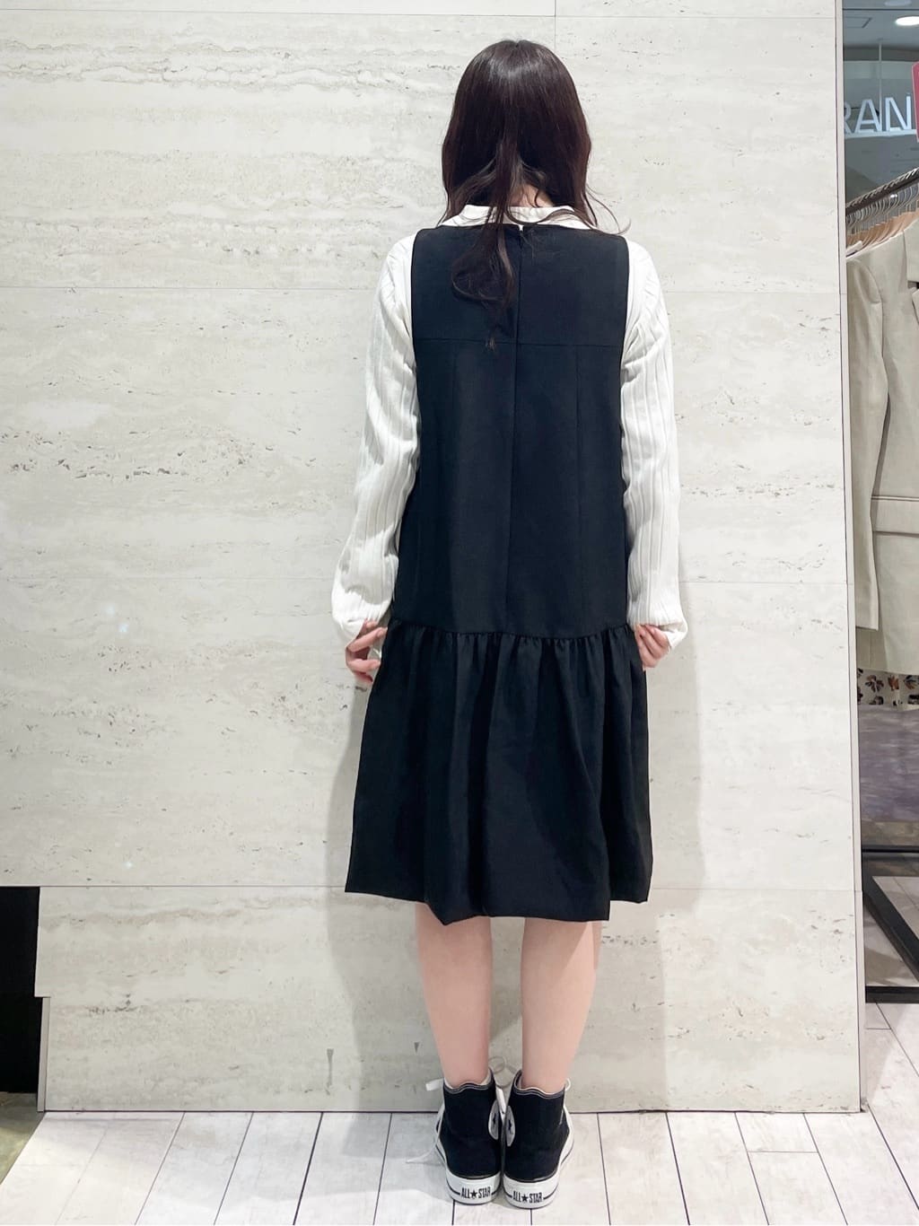 かほさんの「OPAQUE.CLIP｜CONVERSE キャンバス オールスター HI」を使ったコーディネート