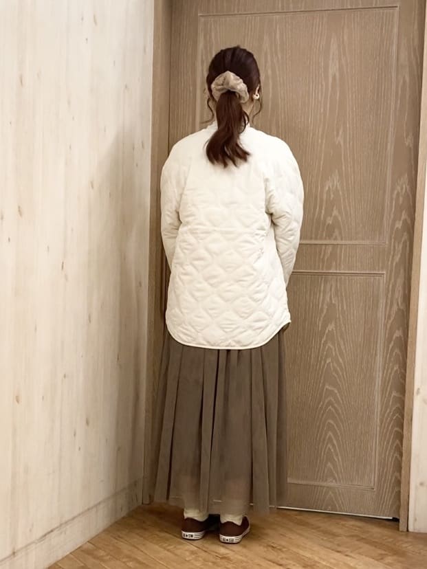 makuchanさんの「SHOO･LA･RUE｜◆【セレモニーからデイリーまで】女性らしさあふれる チュールスカート」を使ったコーディネート