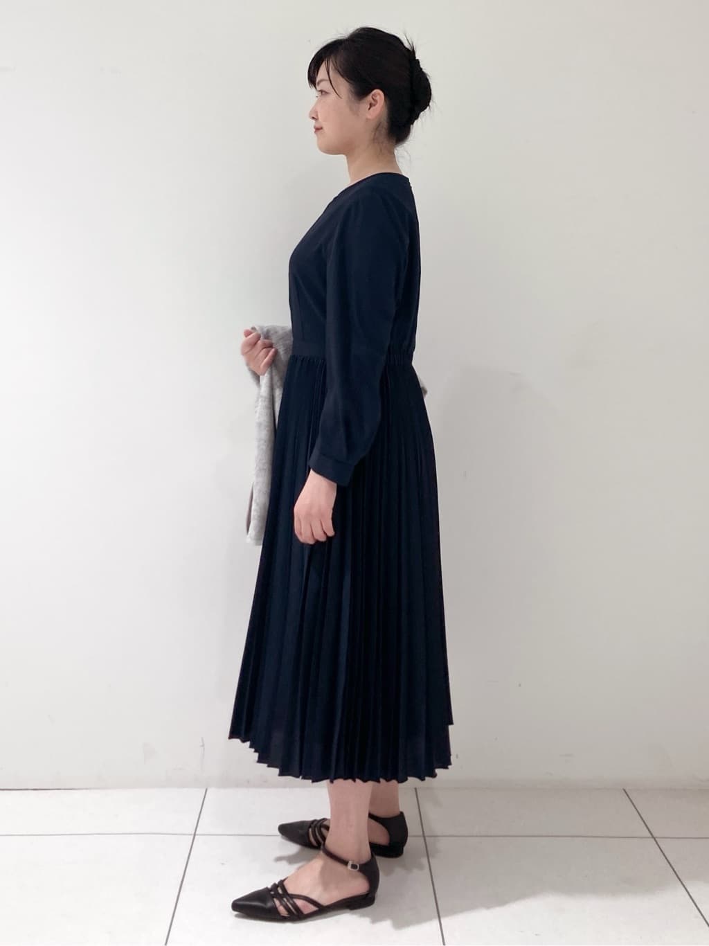 momokoさんの「INDIVI｜フラワーコサージュ」を使ったコーディネート