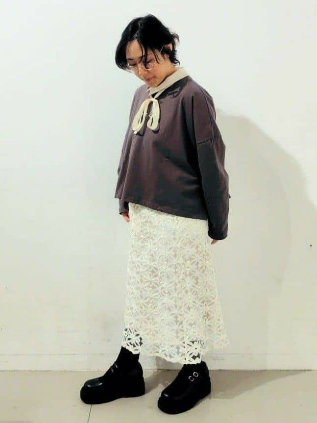 kodamaさんの「THE SHOP TK｜◆微起毛天竺ロゴロンT」を使ったコーディネート