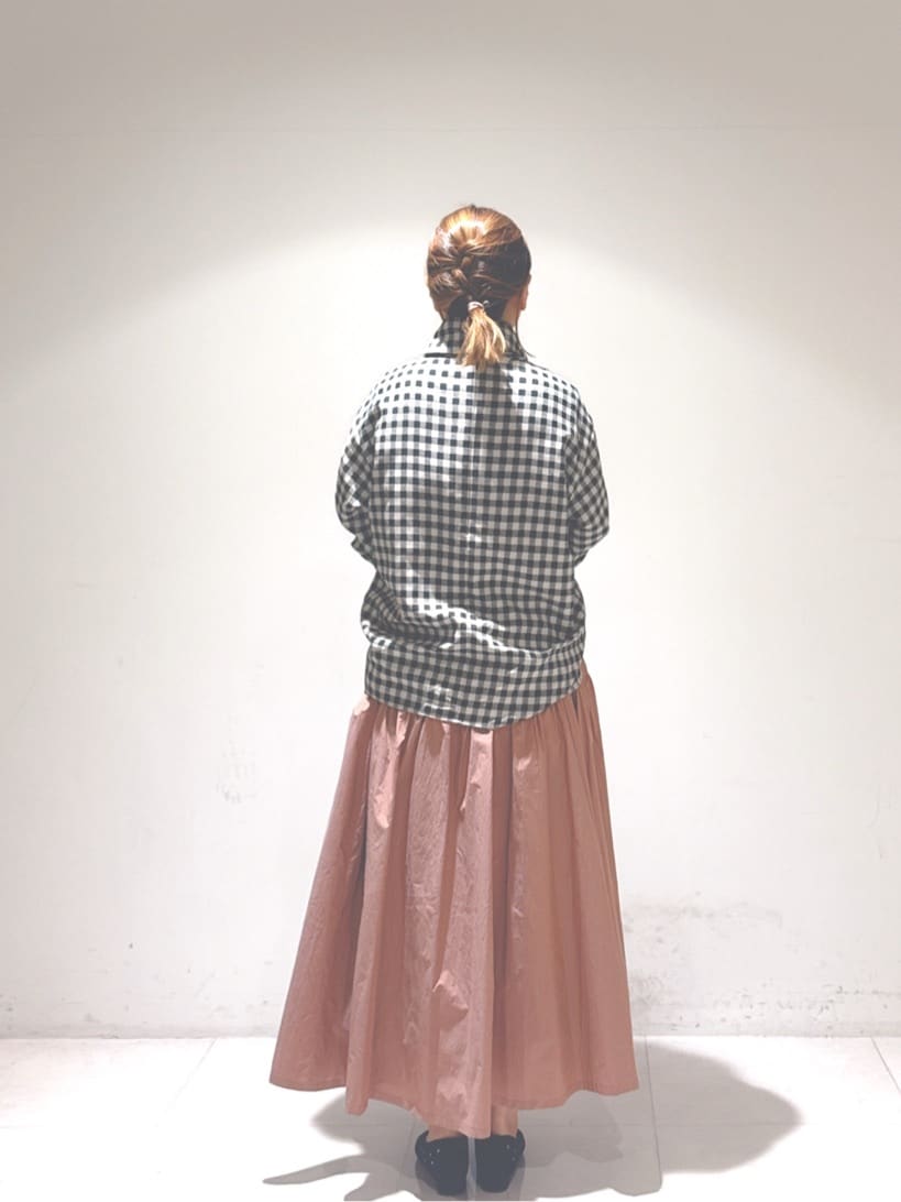 リンさんの「UNTITLED｜」を使ったコーディネート