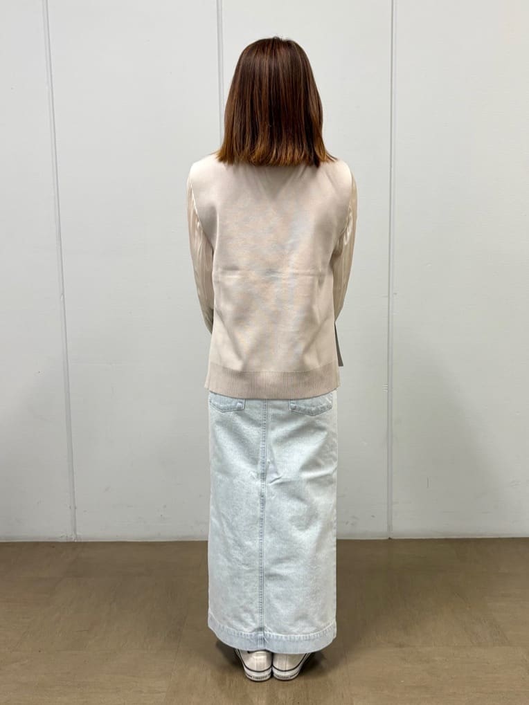 SaKiさんの「UNTITLED｜◆【アンサンブル可能】ニットベスト」を使ったコーディネート