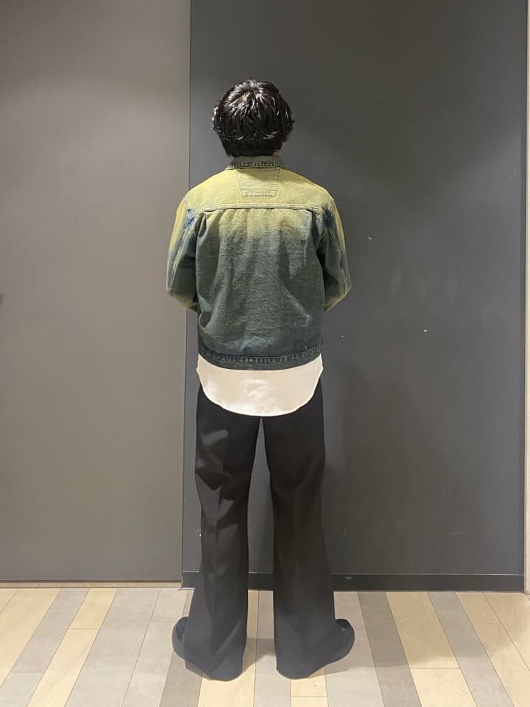 石井友也さんの「tk.TAKEO KIKUCHI｜◆ウォッシュドカラーデニムブルゾン」を使ったコーディネート