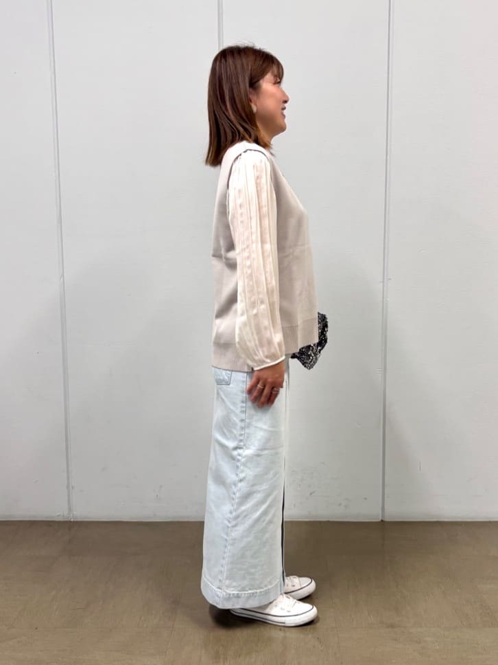 SaKiさんの「UNTITLED｜◆【アンサンブル可能】ニットベスト」を使ったコーディネート