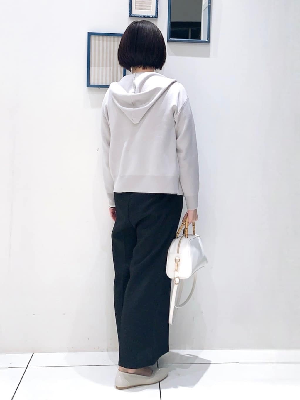 まぁさんさんの「grove｜裾テールロンT」を使ったコーディネート