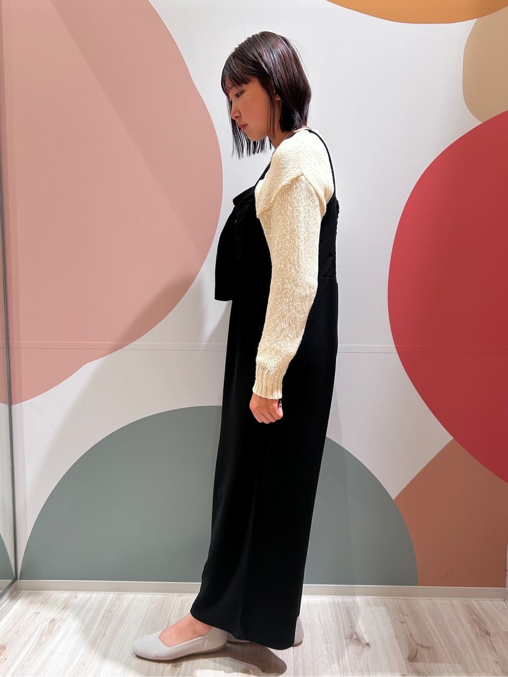 末っ子さんの「SHOO･LA･RUE｜◆さりげない凹凸感で表情豊か。ロールネックニット」を使ったコーディネート