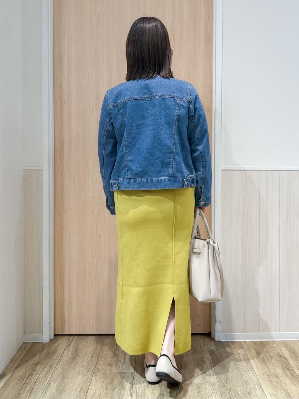 mimoさんの「SHOO･LA･RUE｜◆【高レビュー】洗えてサラサラ ニットパンプス」を使ったコーディネート