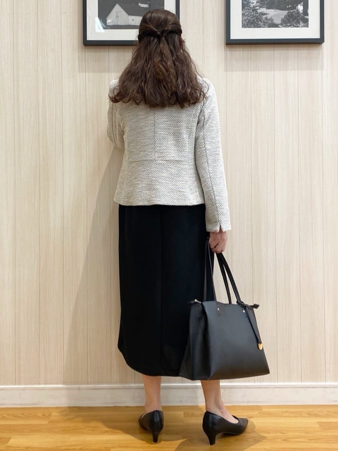 natsuさんの「SHOO･LA･RUE｜◆【S-3L】セレモニーからデイリーにも 軽くて柔らかくて着心地の良い カットツイードジャケット」を使ったコーディネート