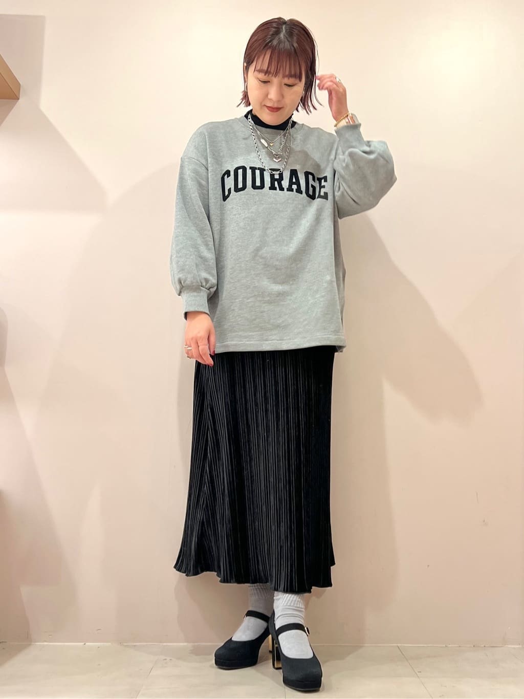 TAKAさんの「ESPERANZA｜甲ストラップパンプス」を使ったコーディネート