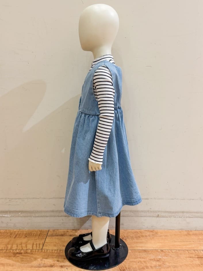 Takayaさんの「SHOO･LA･RUE｜」を使ったコーディネート