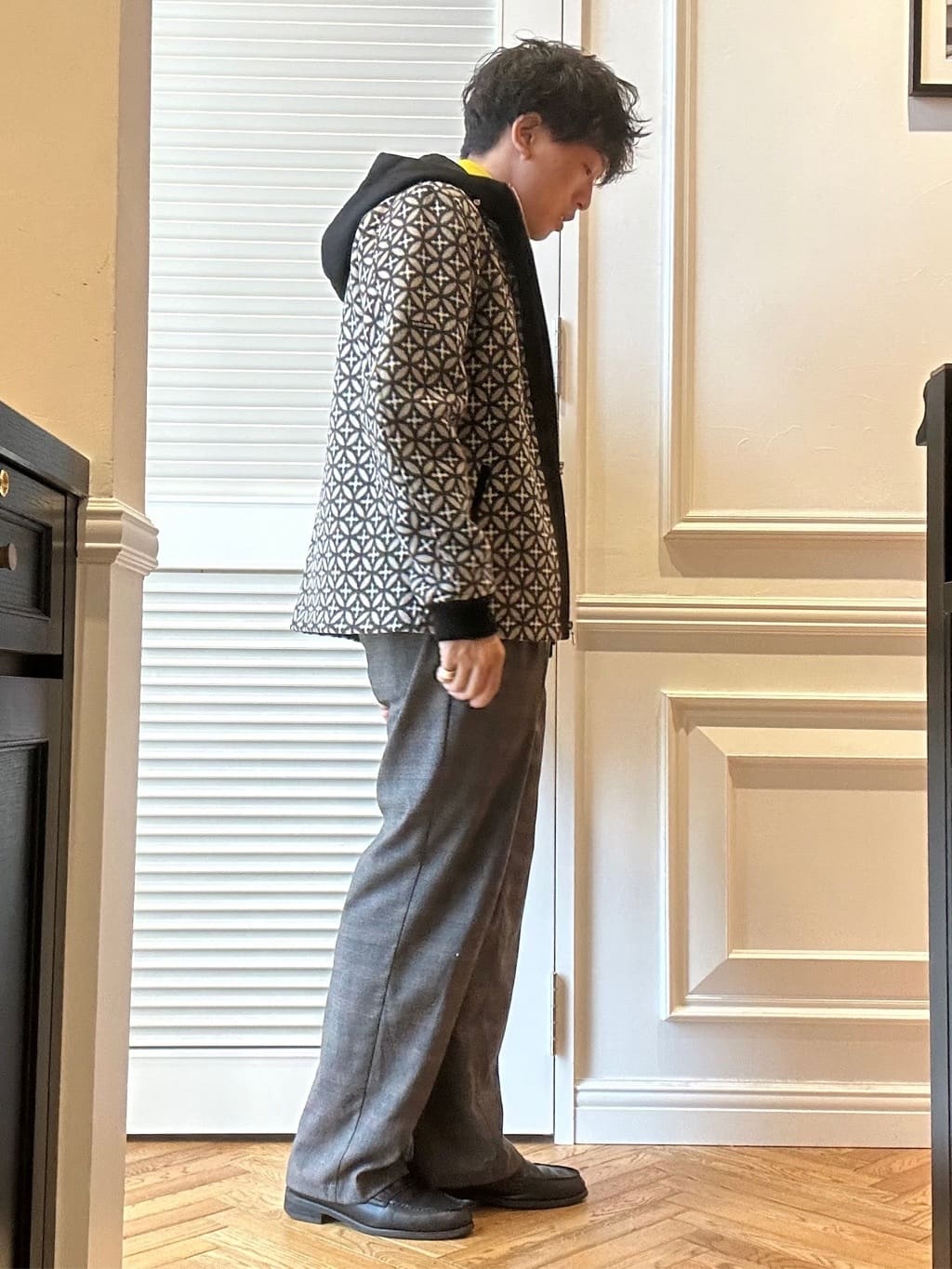 須田　慎二郎さんの「DRESSTERIOR｜【撥水加工/Safari5月号掲載】ローファー」を使ったコーディネート