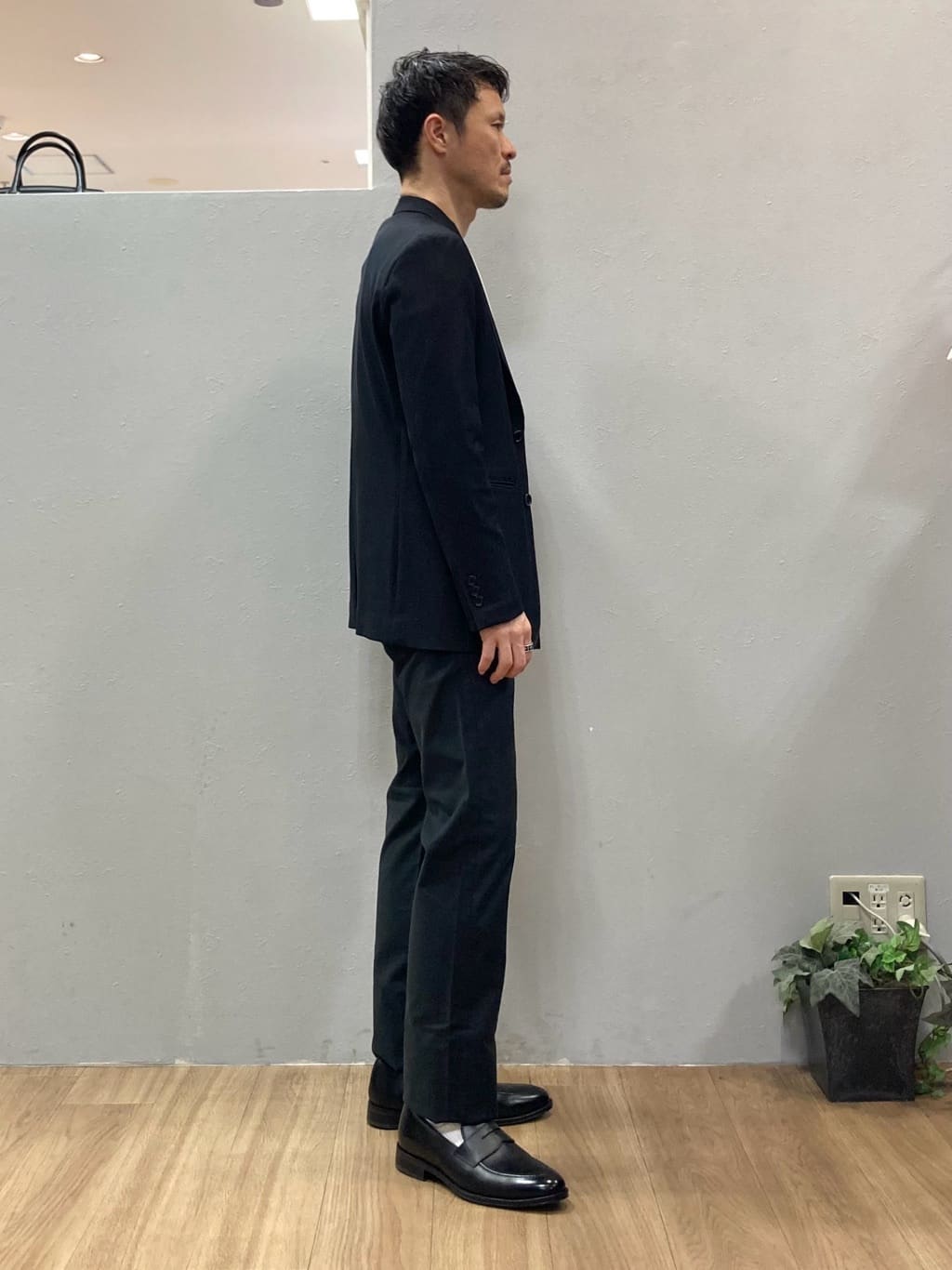 シュンさんの「TAKEO KIKUCHI｜【360&deg;ストレッチ／セットアップ対応】None Of Stress ジャケット」を使ったコーディネート