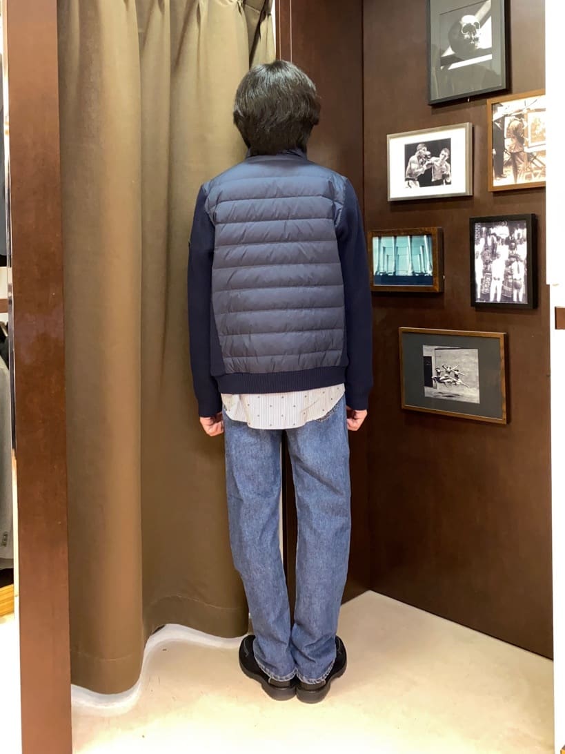 コバヤシさんの「TAKEO KIKUCHI｜ハットモチーフ ジャカード ストライプ シャツ」を使ったコーディネート