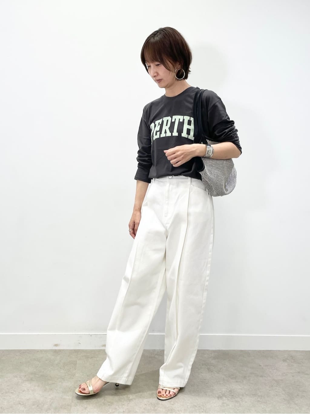 KAYOさんの「UNTITLED｜◆【Ca_CHIGNON】カスレアー ロンTEE」を使ったコーディネート