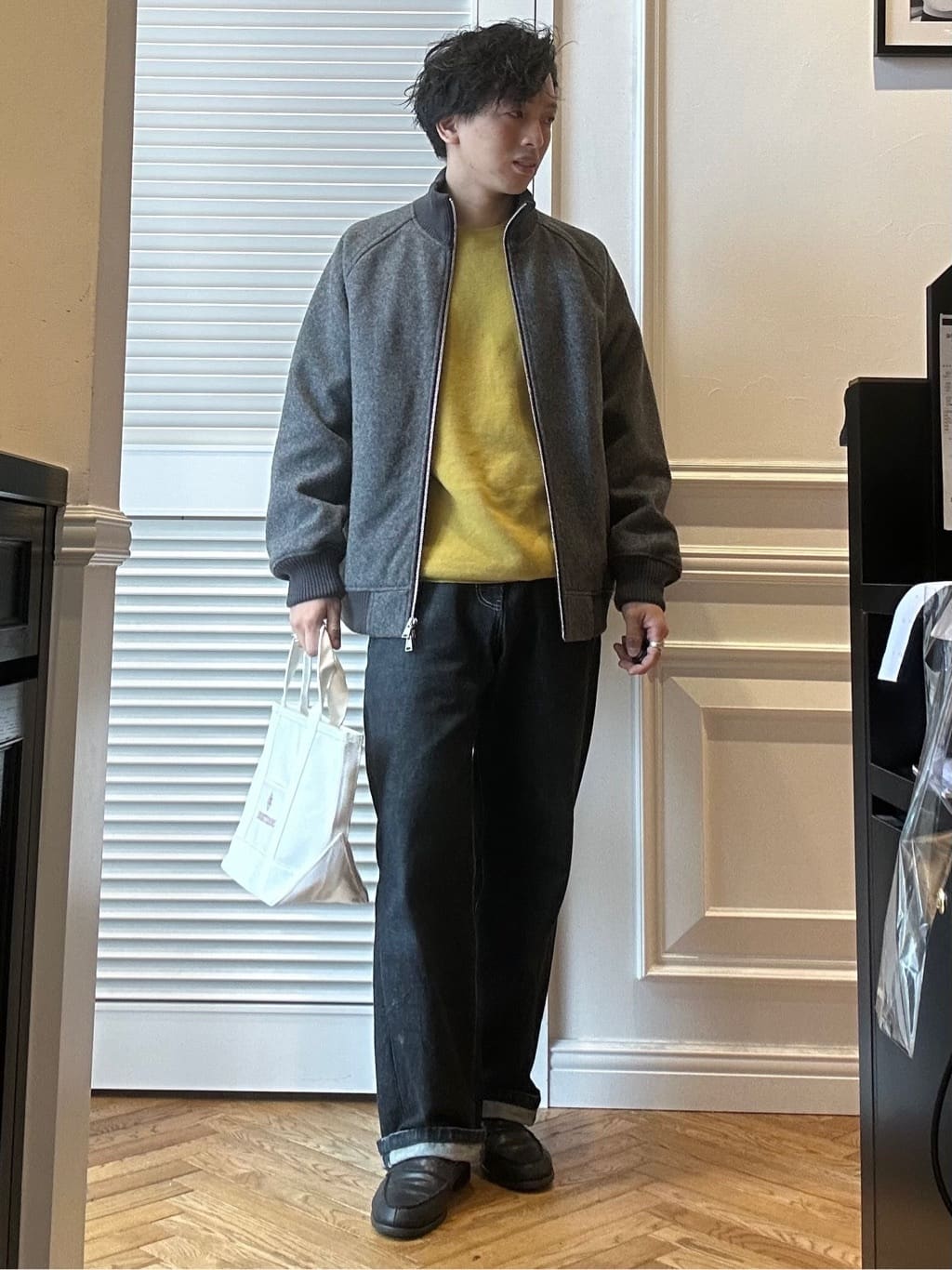 須田　慎二郎さんの「DRESSTERIOR｜【撥水加工/Safari5月号掲載】ローファー」を使ったコーディネート