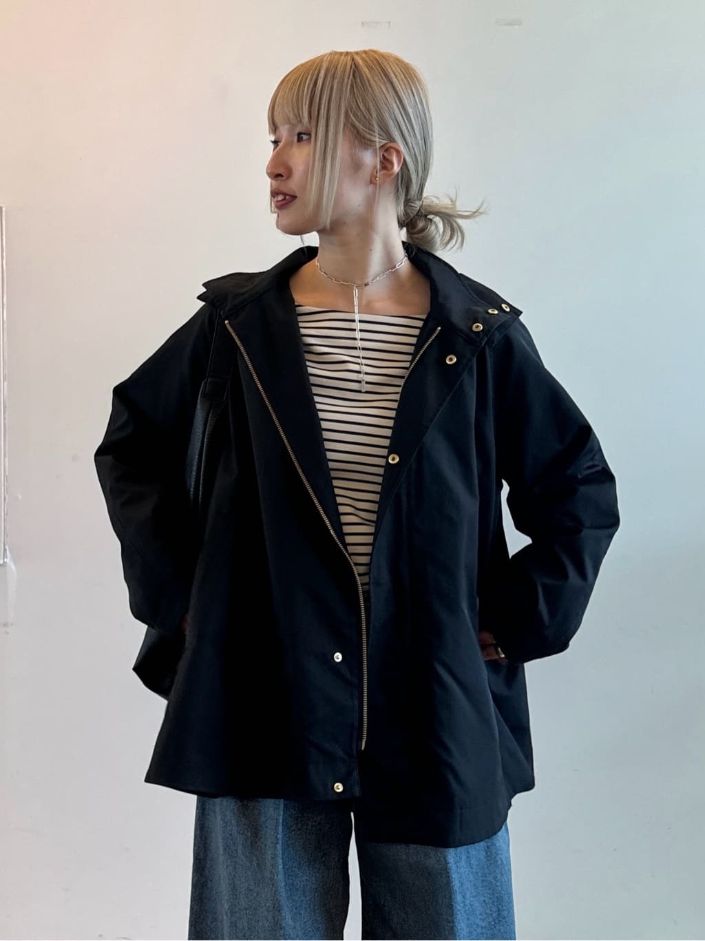 omaさんの「THE SHOP TK｜◆【後ろタック】マウンテンパーカ/洗える」を使ったコーディネート