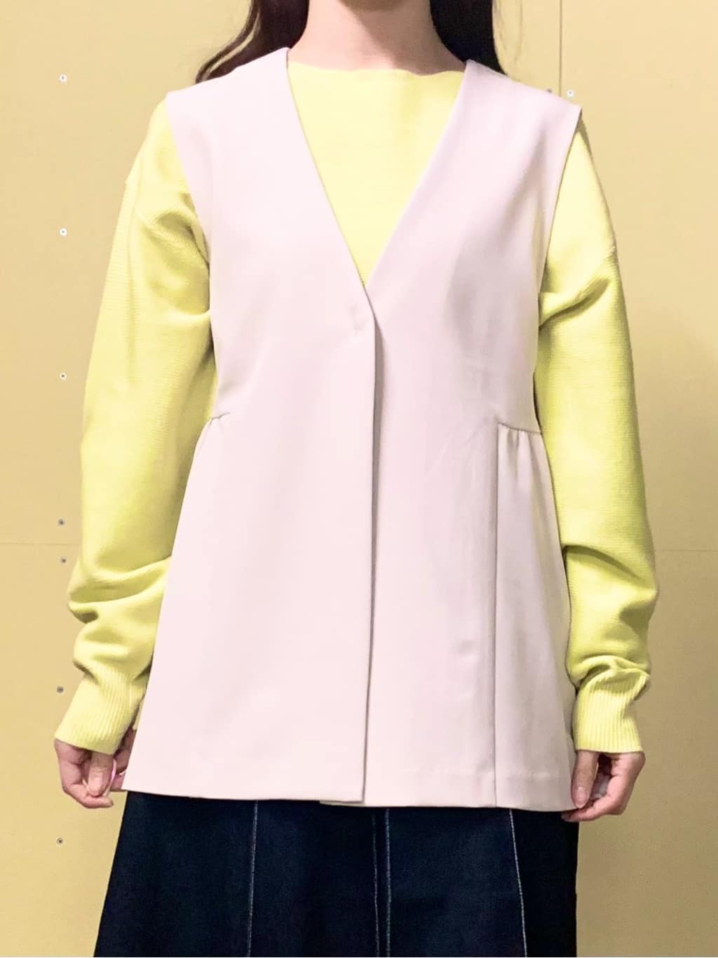 sahoさんの「THE SHOP TK｜シーズンレスで使える デニムタックスカート/洗える」を使ったコーディネート