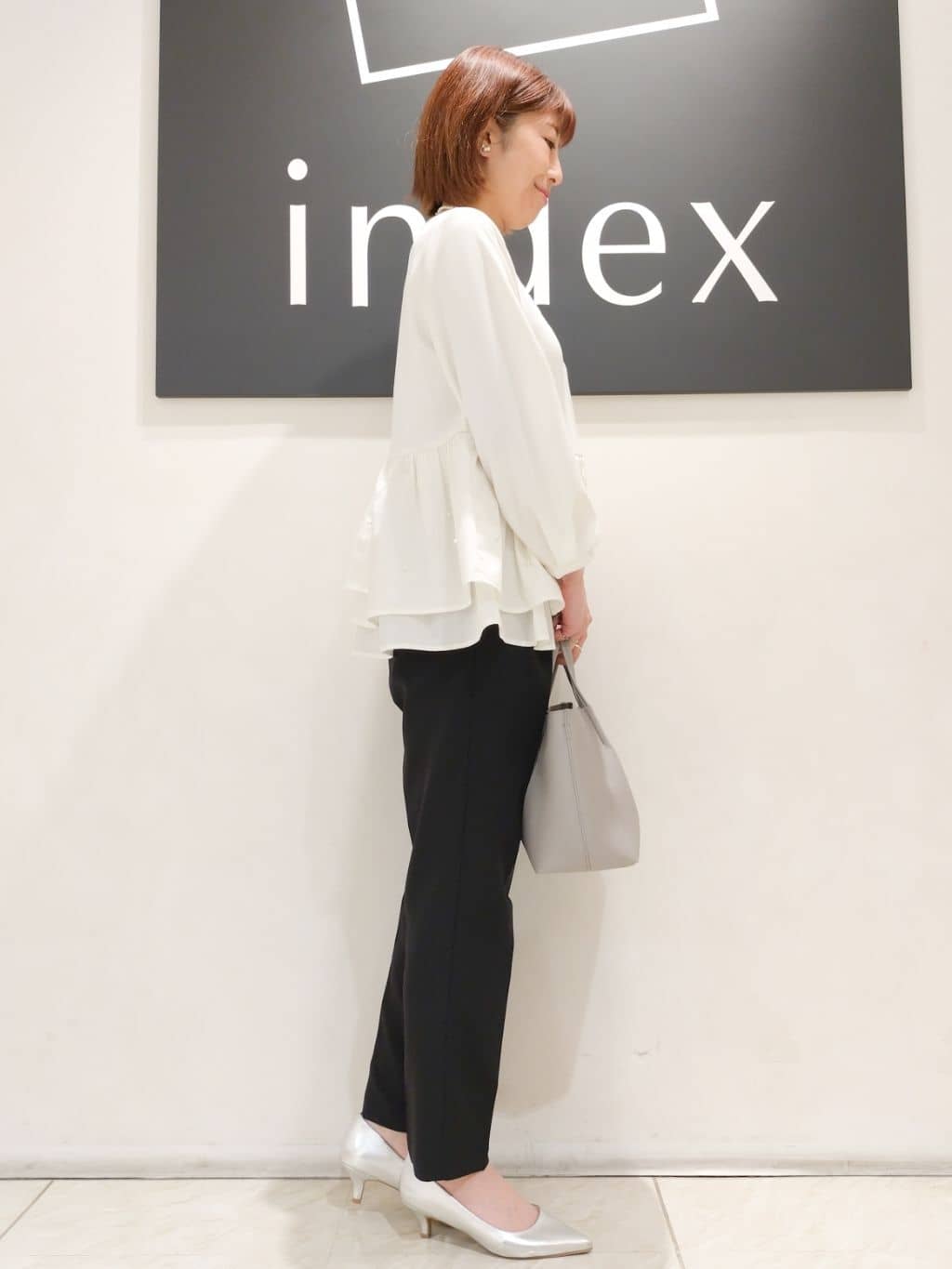 n.さんの「index｜◆カットジョーゼットドッキングペプラムトップス【洗濯機可】」を使ったコーディネート