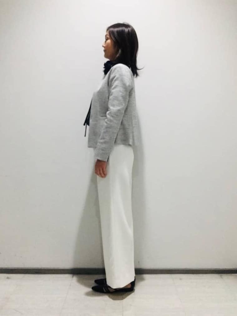 fujiさんの「INDIVI｜フラワーコサージュ」を使ったコーディネート
