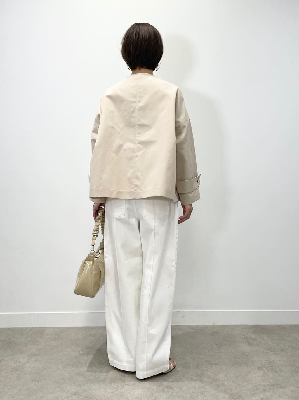 KAYOさんの「UNTITLED｜◆カーブシルエット ワイドデニム」を使ったコーディネート