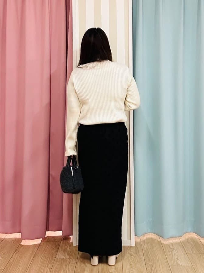 SHIiiさんの「SHOO･LA･RUE｜」を使ったコーディネート