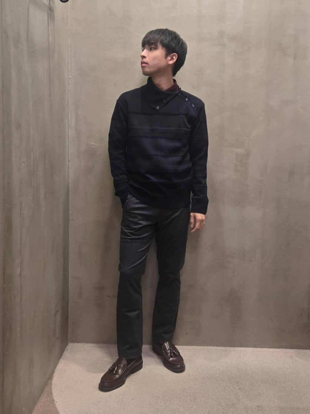 白木駆さんの「TAKEO KIKUCHI｜【Made in JAPAN】播州織 ヘリンボン ストレート パンツ」を使ったコーディネート