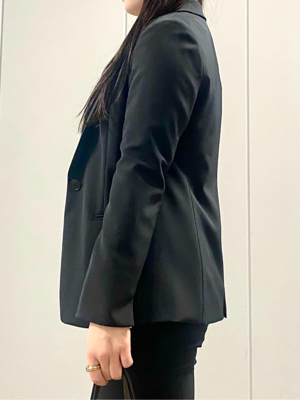 misakiさんの「INDIVI｜【洗える／UVケア／スーツ】ストレッチテーラードカラージャケット」を使ったコーディネート