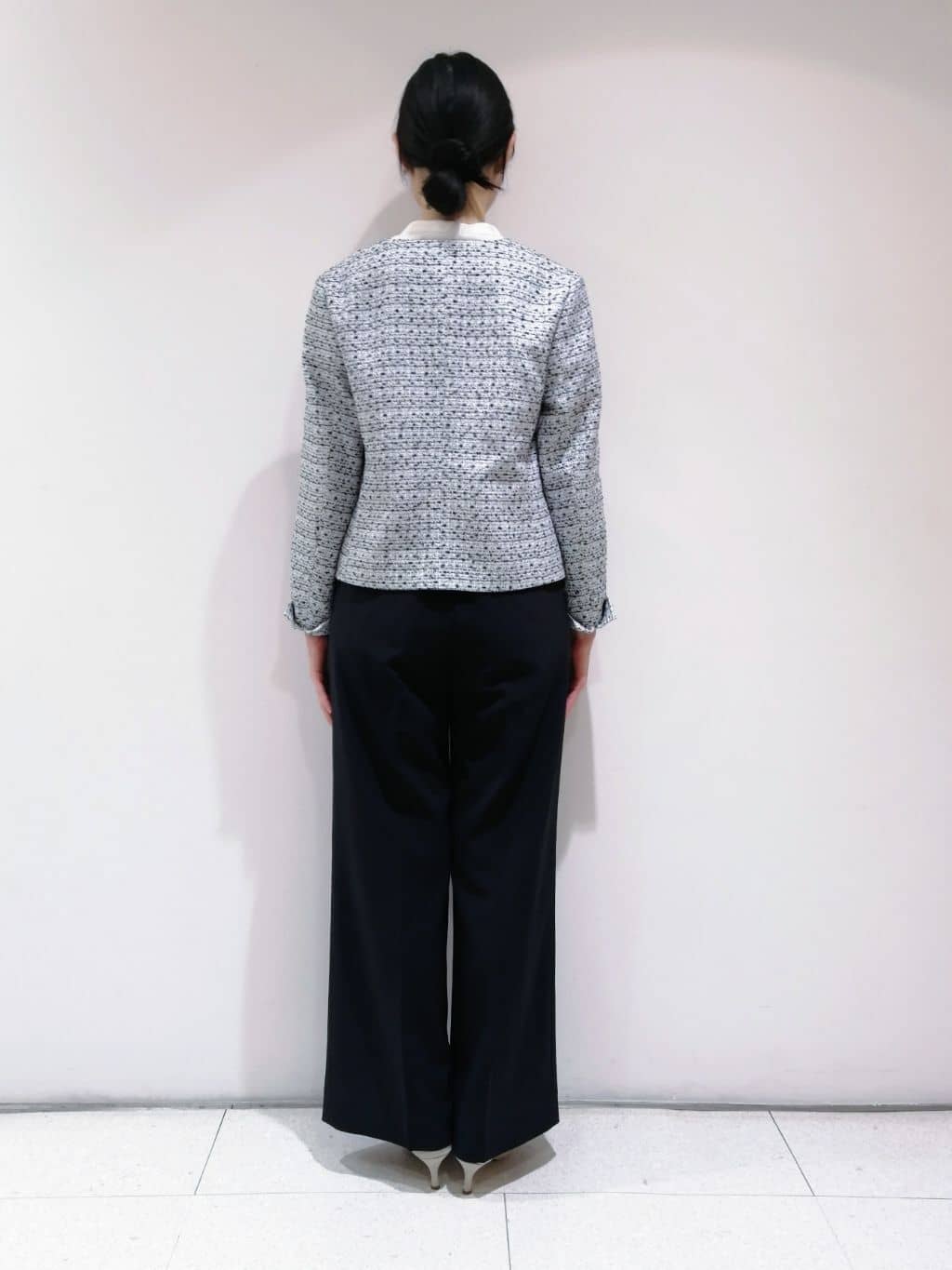 ayanoさんの「INDIVI｜【洗える／UVケア／スーツ】ストレッチワイドパンツ」を使ったコーディネート