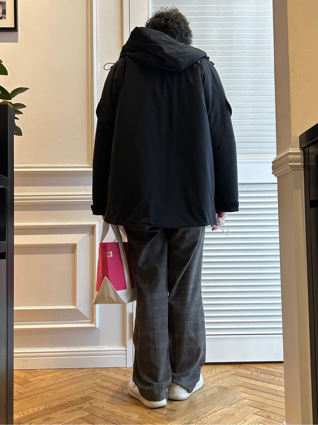 須田　慎二郎さんの「DRESSTERIOR｜」を使ったコーディネート