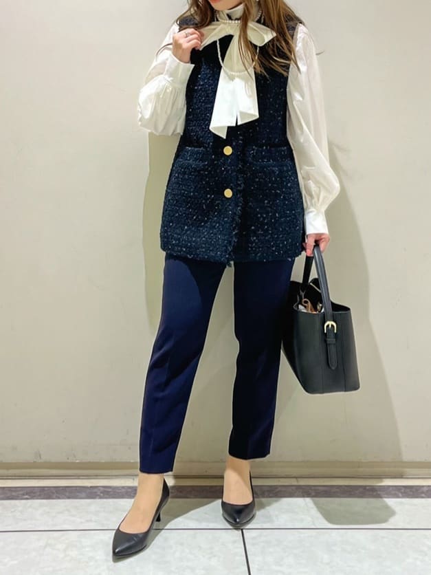 sattoさんの「UNTITLED｜【日本製・本革】Comfit Dresser Pumps（コンフィットドレッサーパンプス）」を使ったコーディネート