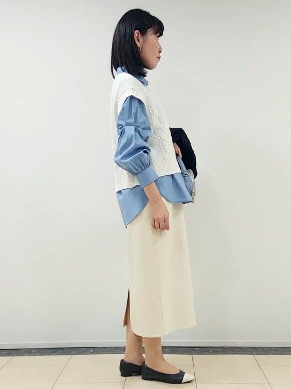 saiさんの「Reflect｜◆【夏SALE／E‐QUALITY／手洗い可】ケーブル編みニットベスト＋シャツセット」を使ったコーディネート