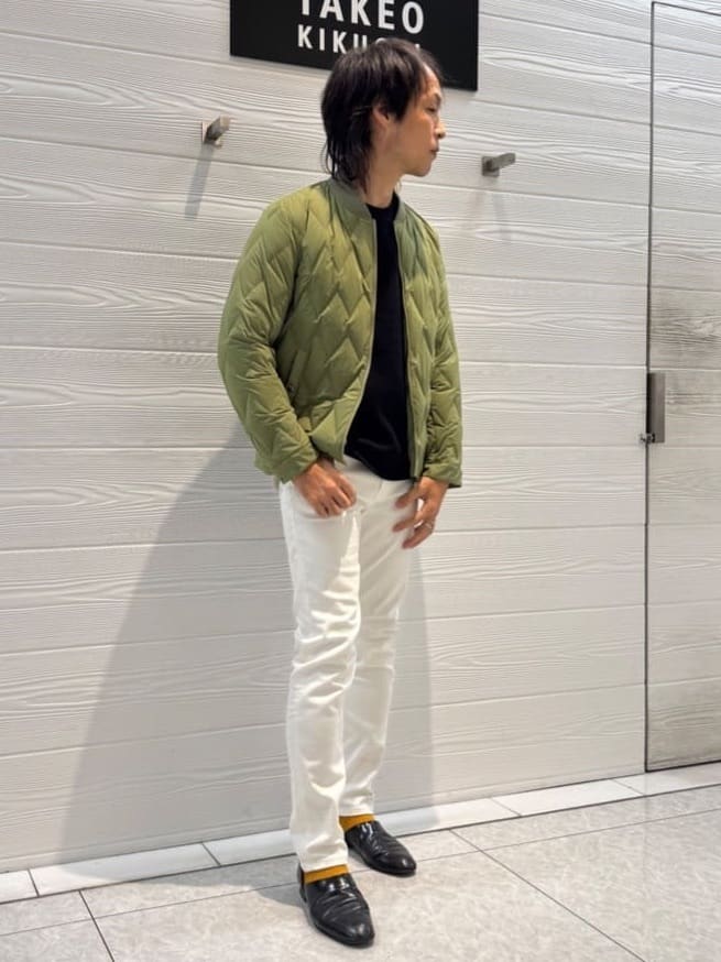 井出恭輔さんの「TAKEO KIKUCHI｜【Sサイズ～】ストレッチ デニム パンツ」を使ったコーディネート