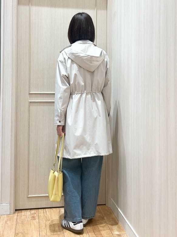 kuraさんの「SHOO･LA･RUE｜◆【撥水/防花粉/S-LL】ライナー付き ミリタリーフーデッドコート」を使ったコーディネート