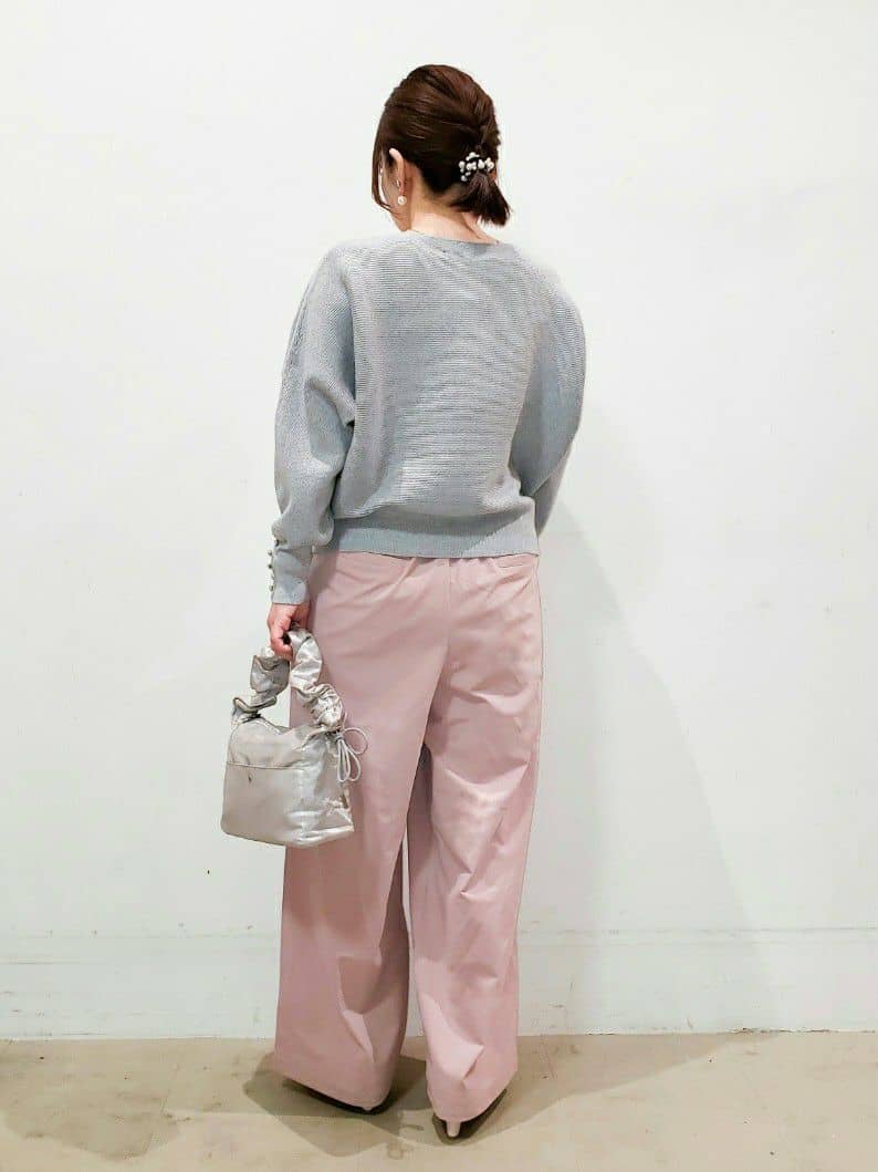 TSUCHIYAさんの「SHOO･LA･RUE｜◆【S-LL】楽してすっきり タックワイドパンツ」を使ったコーディネート